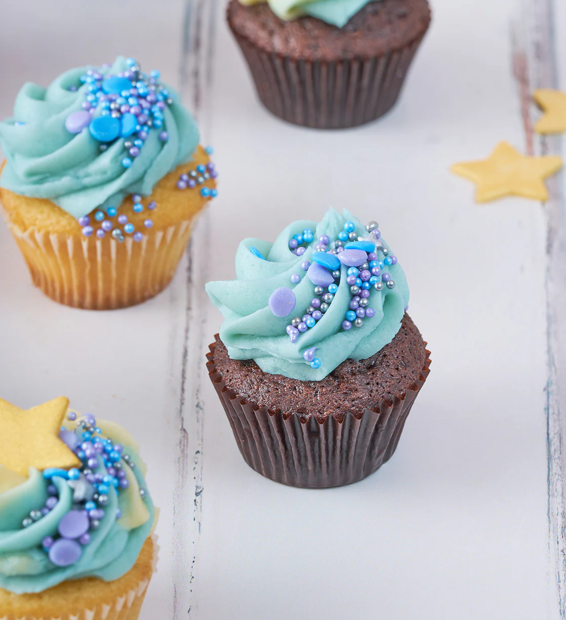 Blue Mini Cupcake Box - Image 3