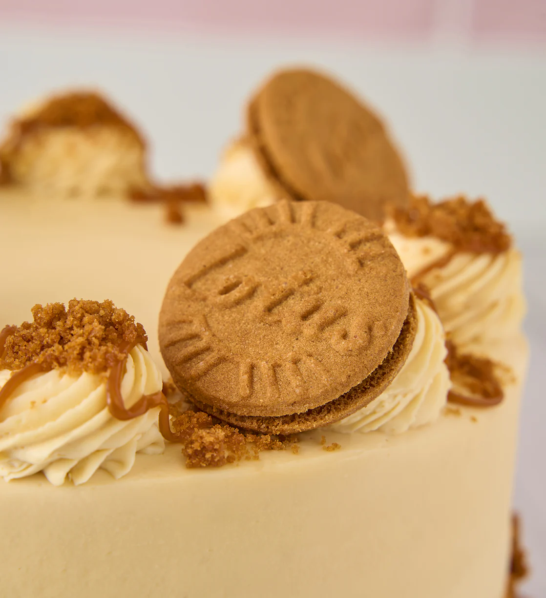 Caramel Biscuit Cake - Image 4