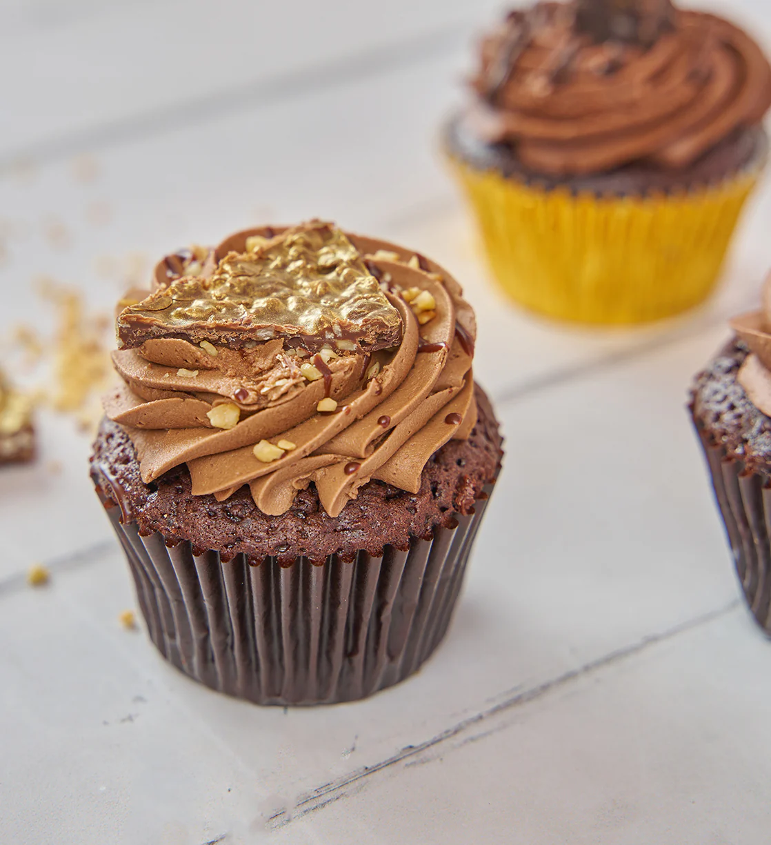 Chocolate Lovers Cupcake Box - Image 4