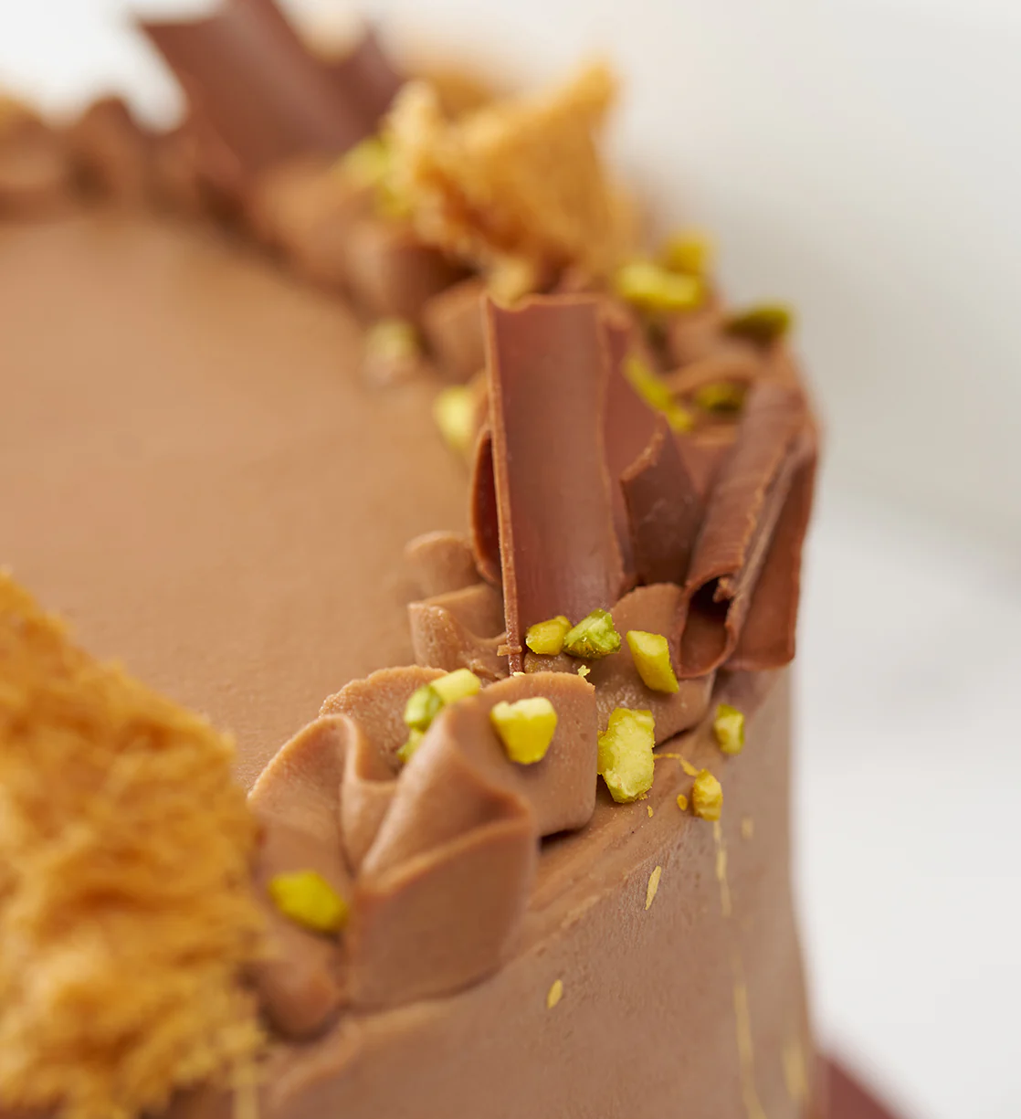 Chocolate Pistachio Kunafa Cake - Image 5