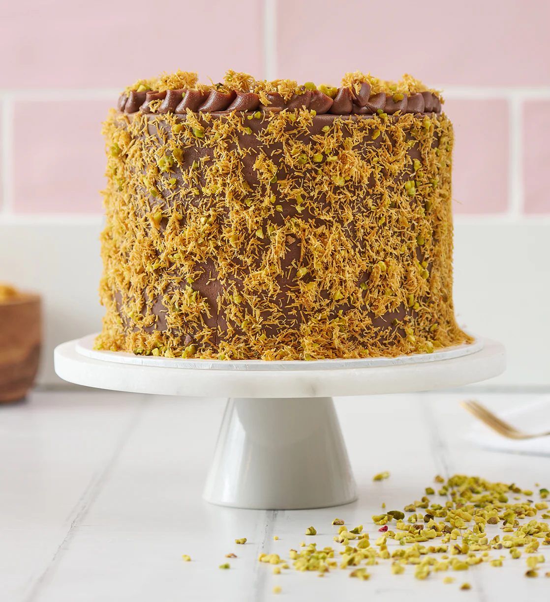 Chocolate Pistachio Kunafa Nationwide Cake - Image 4