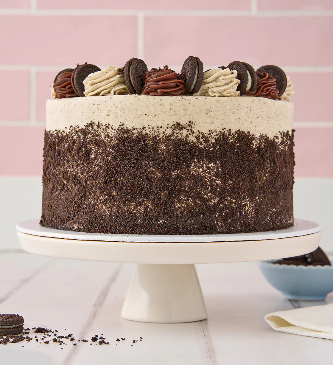 Cookies and Cream Cake - Image 4