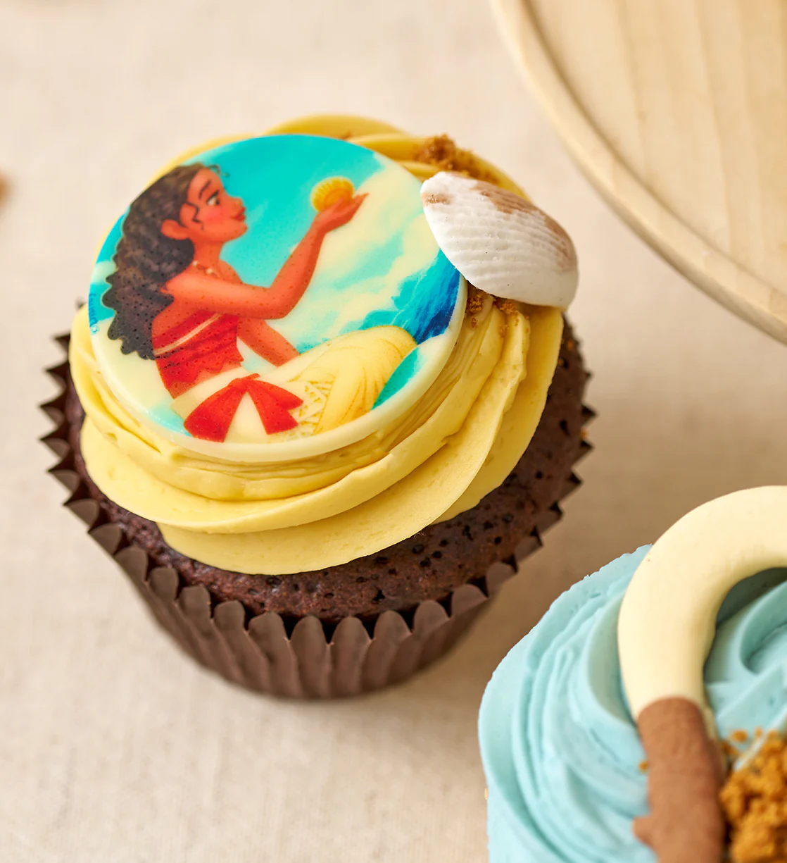 Disney Moana Themed Cupcake Box - Image 7