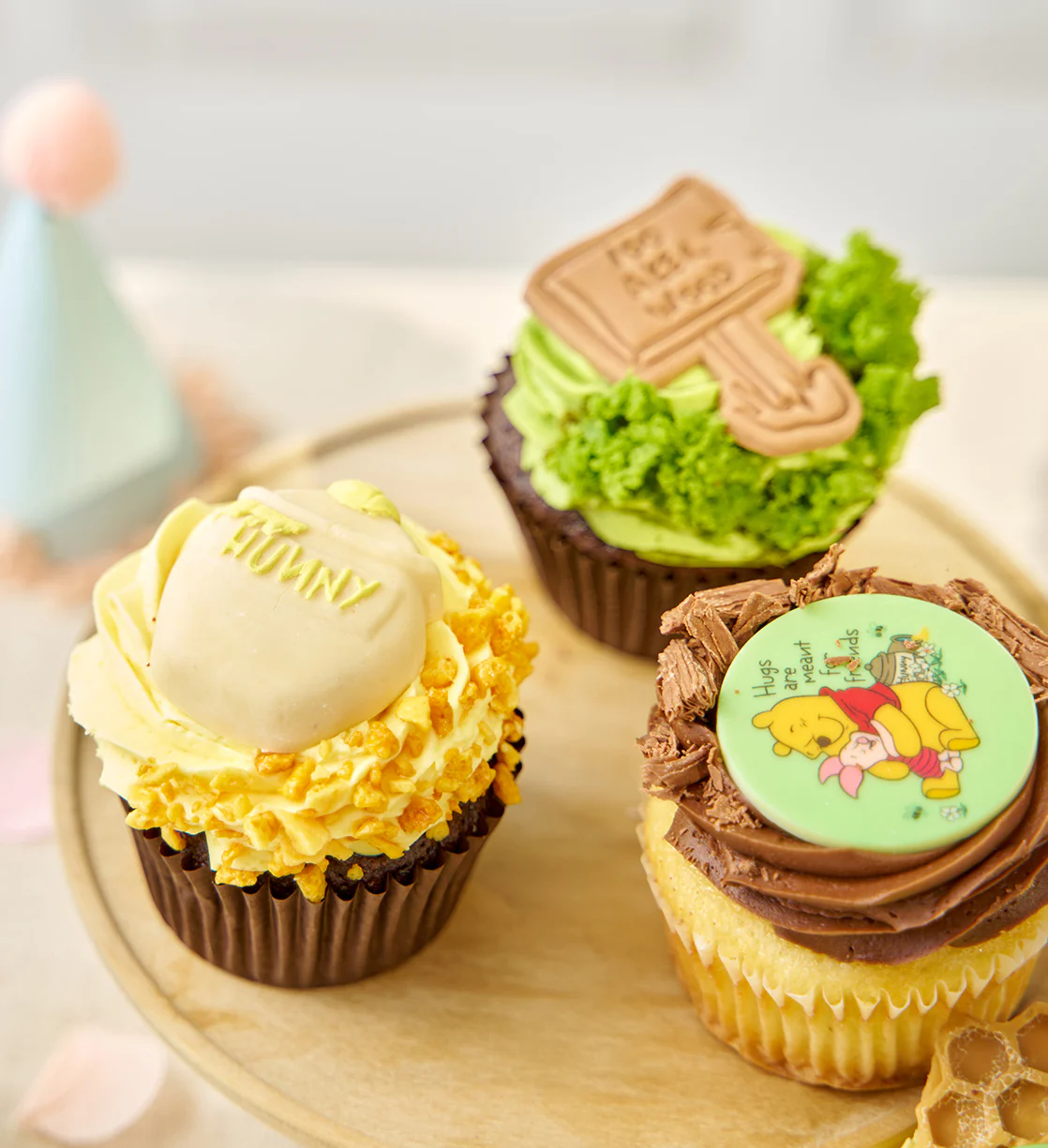 Disney Winnie The Pooh Cupcake Box - Image 5