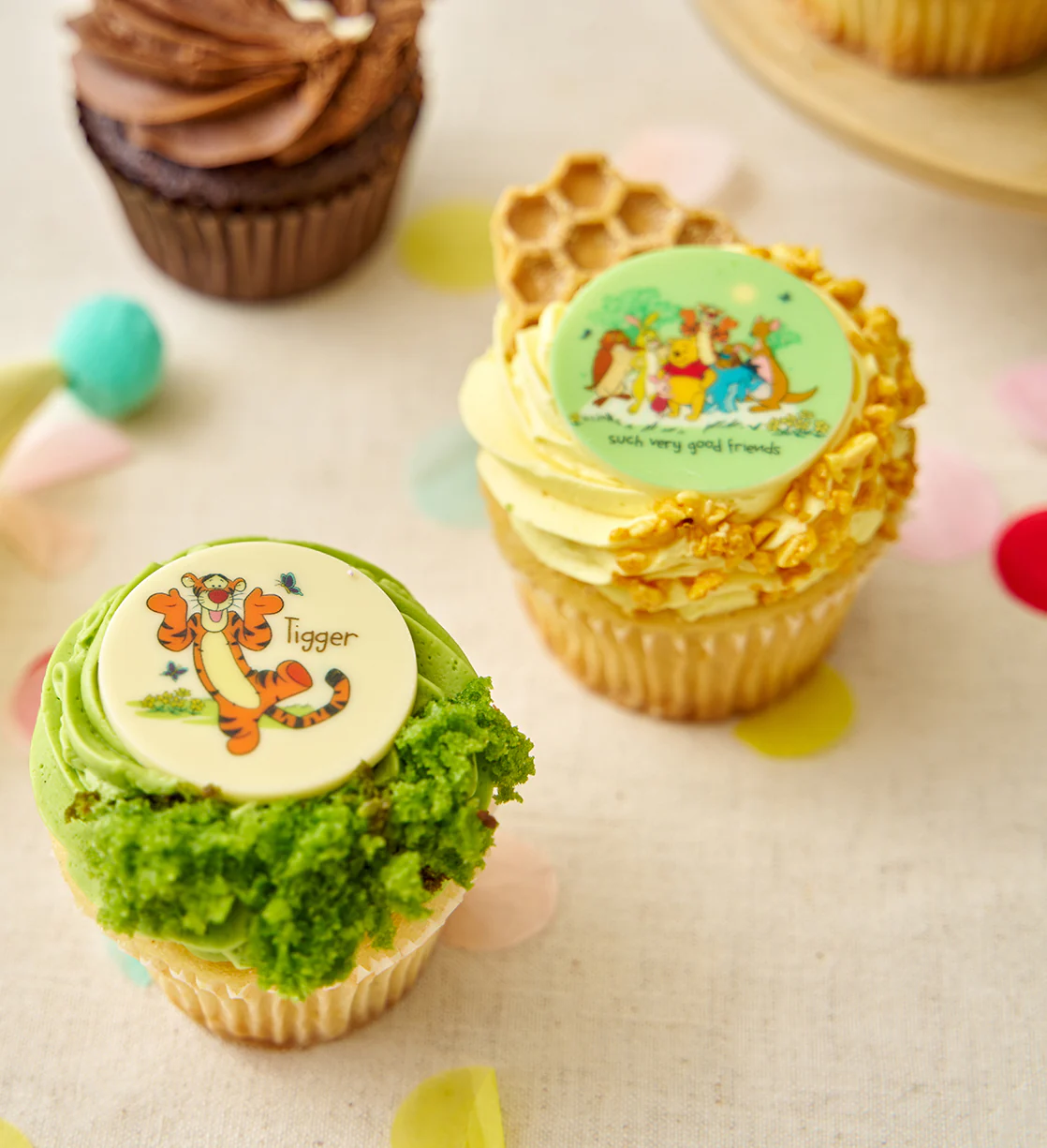 Disney Winnie The Pooh Cupcake Box - Image 8