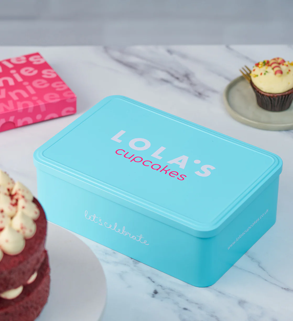 Empty Cupcake Gift Tin - Image 5