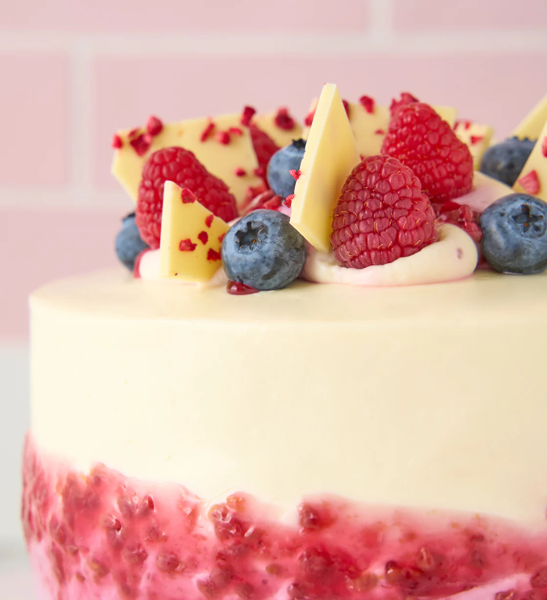 Fresh Berry Cake - Image 4