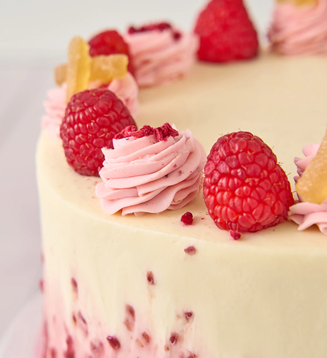 Lemon and Raspberry Cake - Image 4