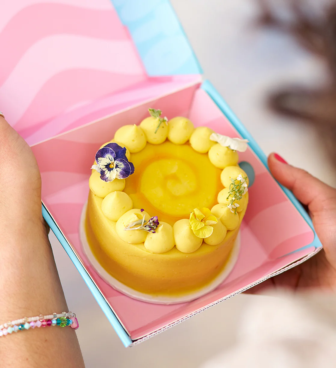 Mango and Yuzu Bento Cake - Image 2