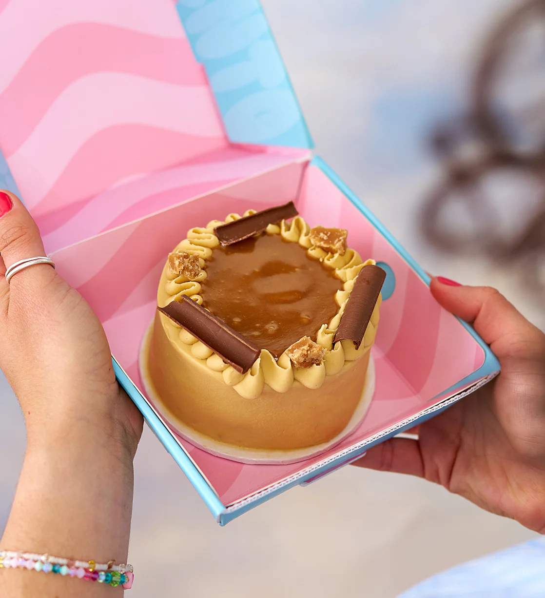 Miso, Caramel and Chocolate Bento Cake - Image 2