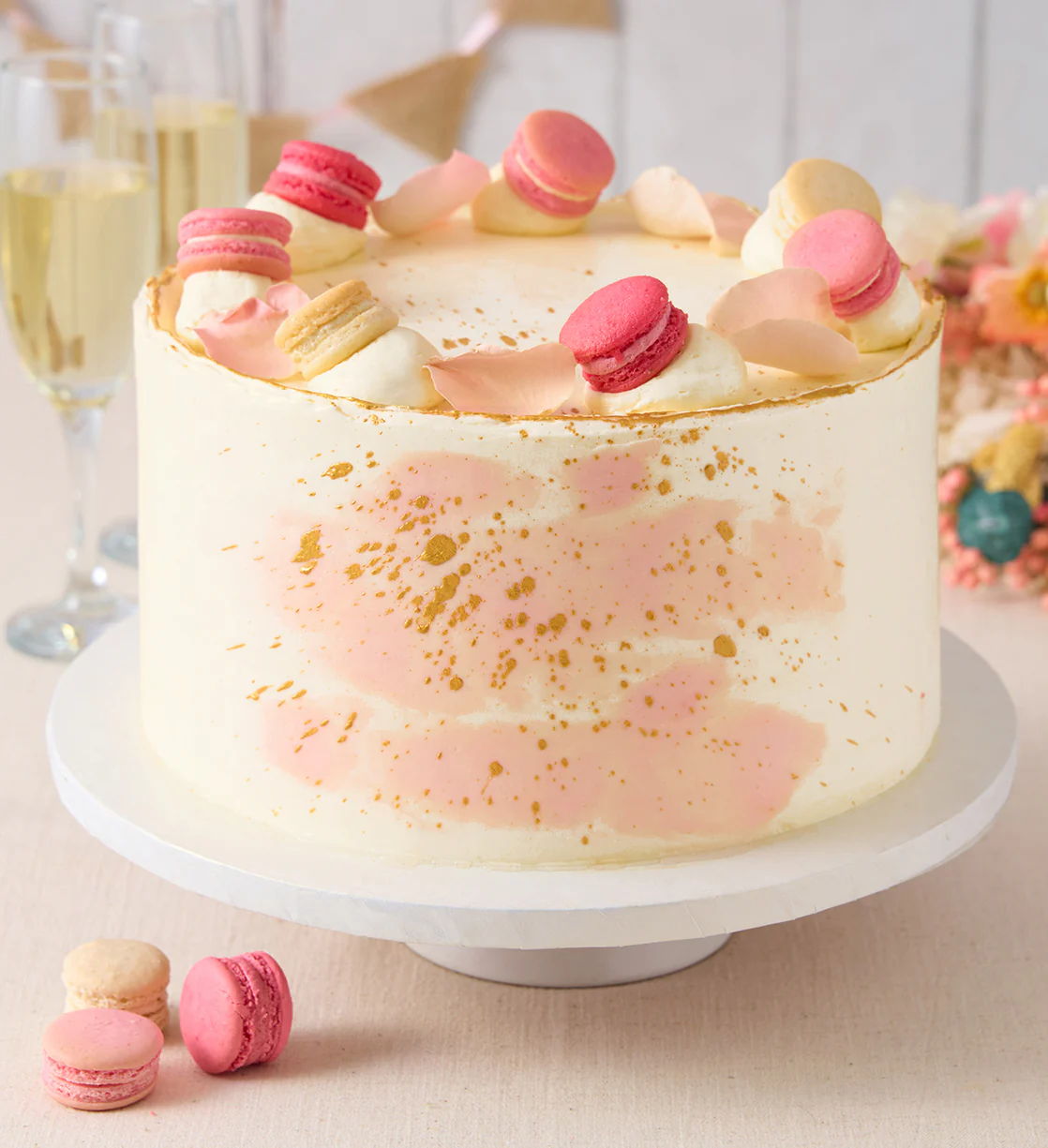 Pastel Macaron Pink Cake - Image 3