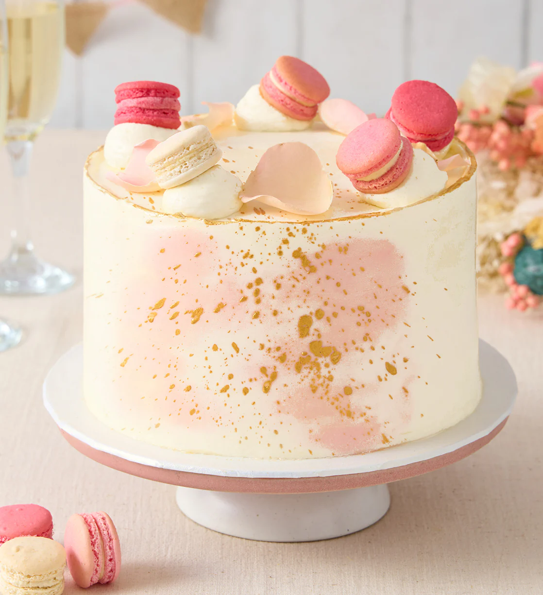 Pastel Macaron Pink Cake - Image 9
