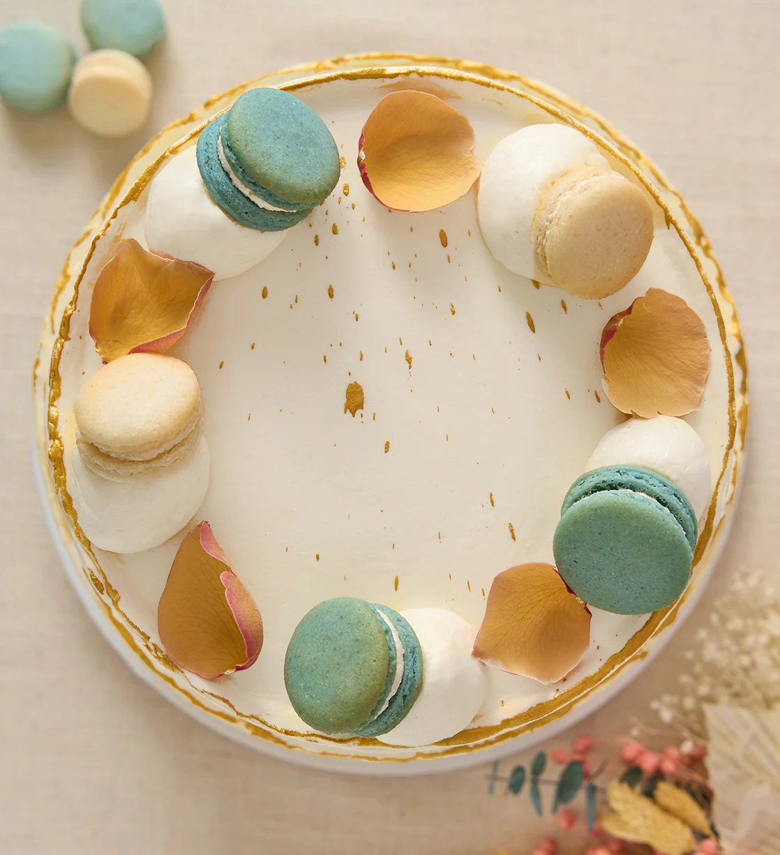 Pastel Macaron Sage Cake - Image 4