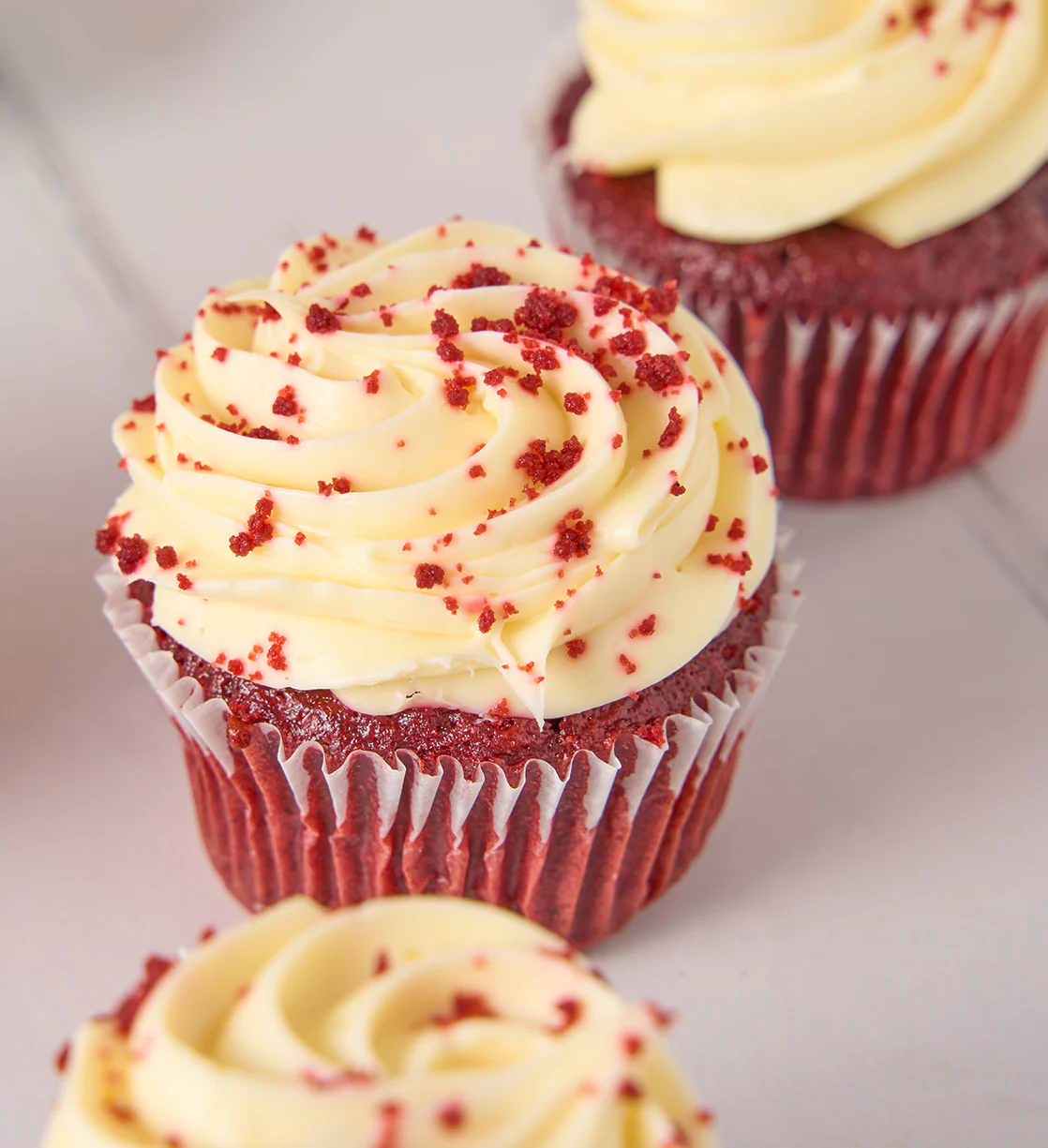 Red Velvet Cupcake Box - Image 4