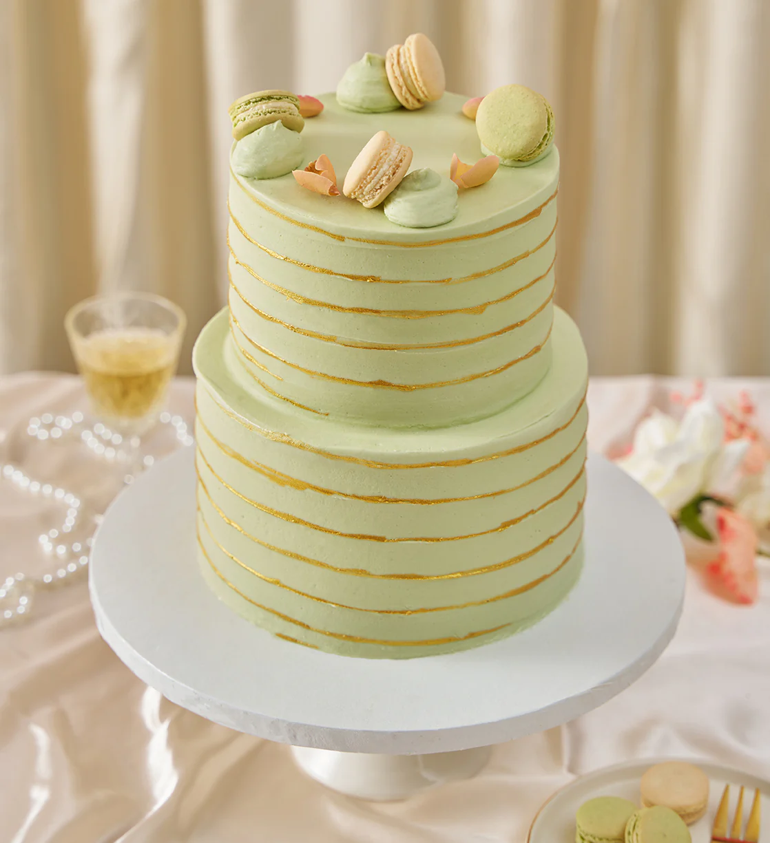 Ruffle Macaron Sage Cake - Image 10