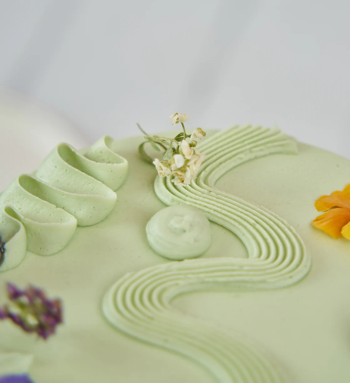 Sage Fruity and Floral Cake - Image 4