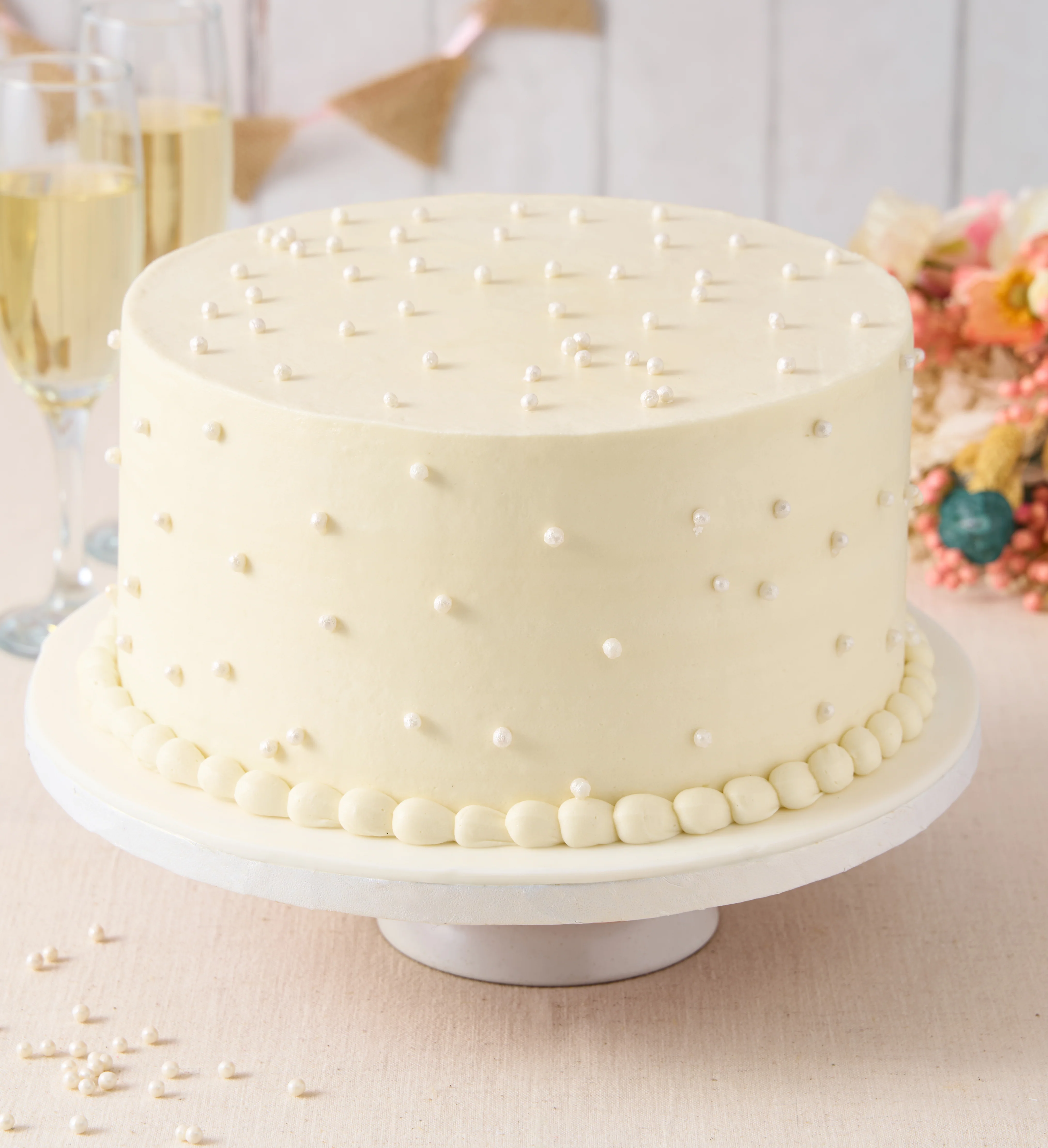 Ivory Pearl Cake - Image 3