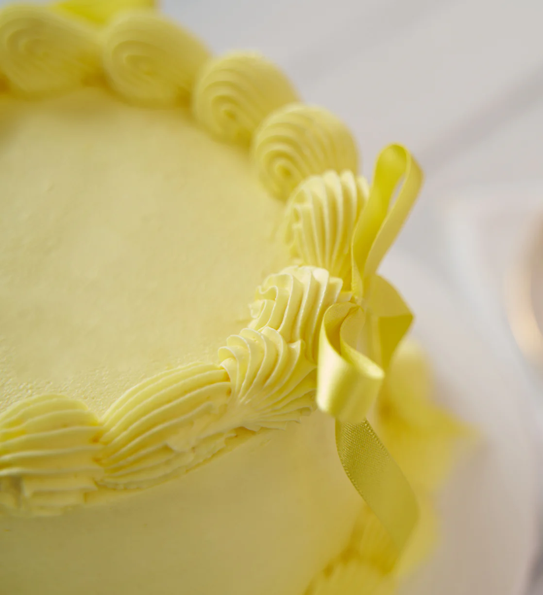 Vegan Lemon and Raspberry Ribbons and Ruffles Cake - Image 7
