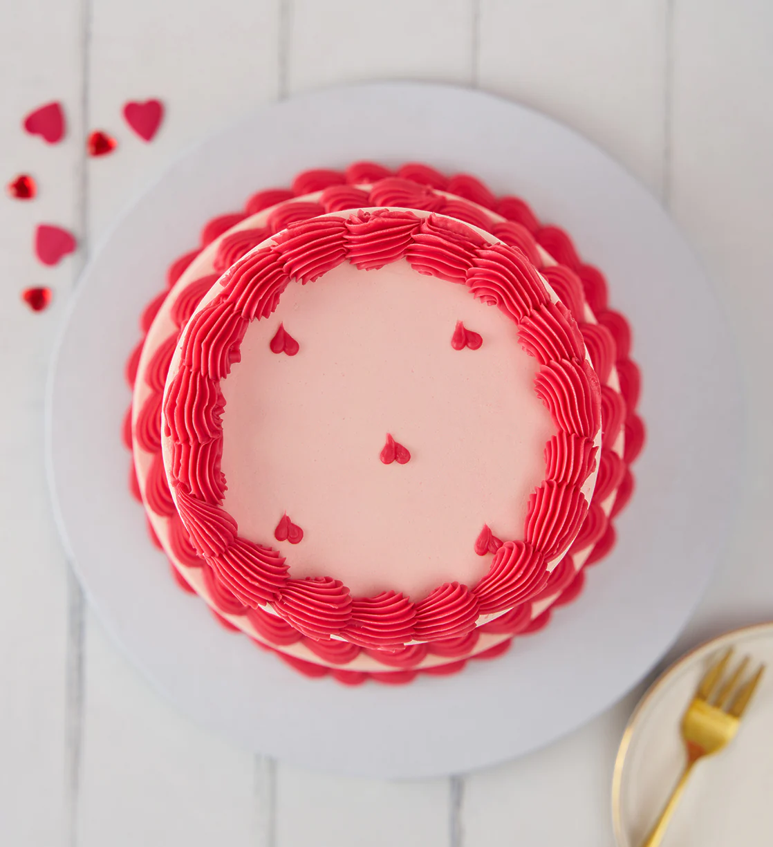 Vintage Heart Mini Two Tier Doodle Cake - Image 3