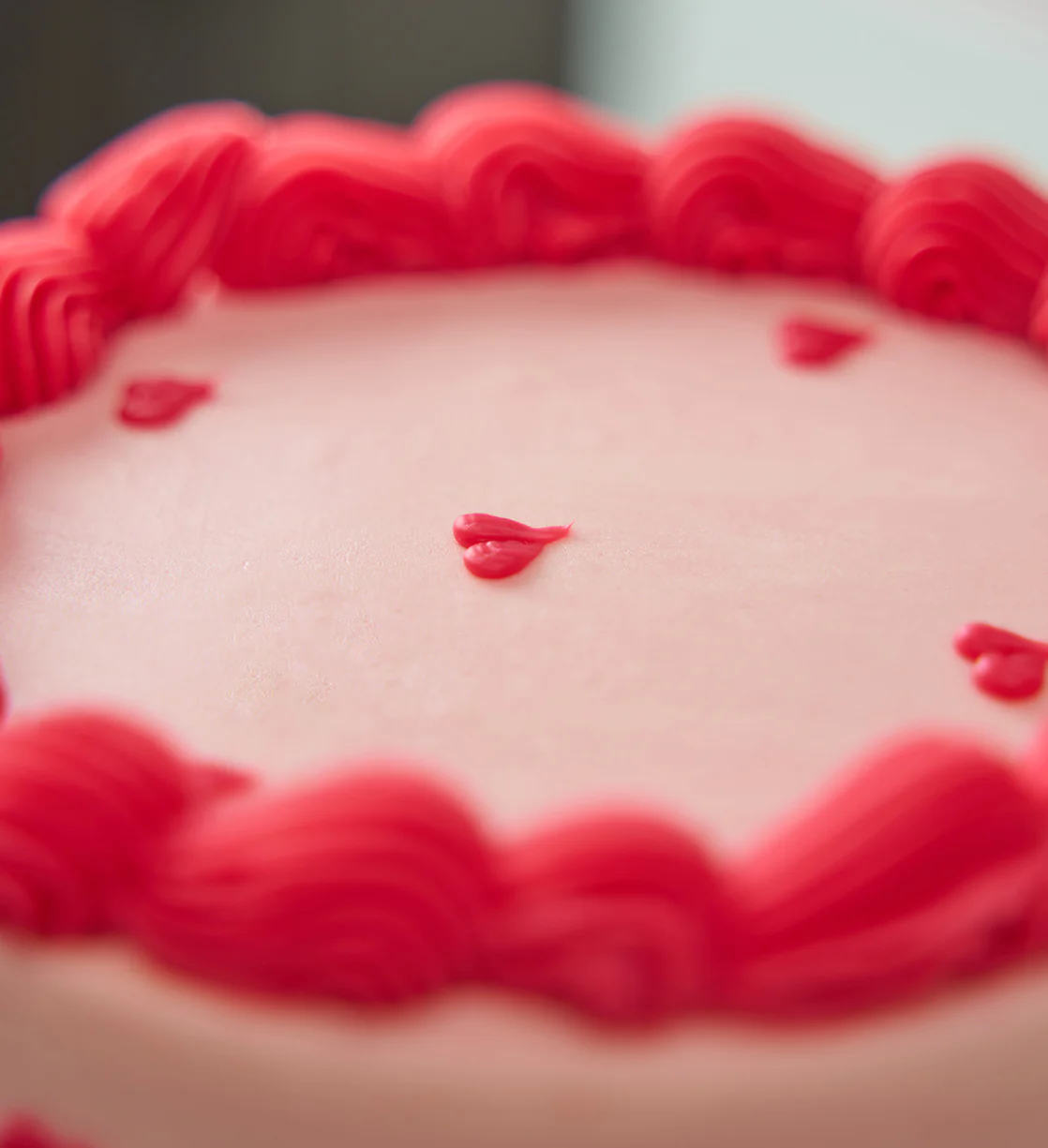 Vintage Heart Mini Two Tier Doodle Cake - Image 7
