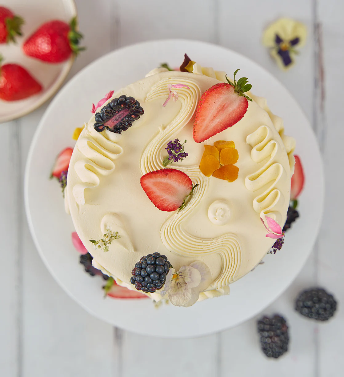 White Fruity and Floral Cake - Image 4